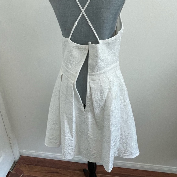 Eli-Oli Short Spaghetti Straps Dress .Size L - Picture 4 of 13